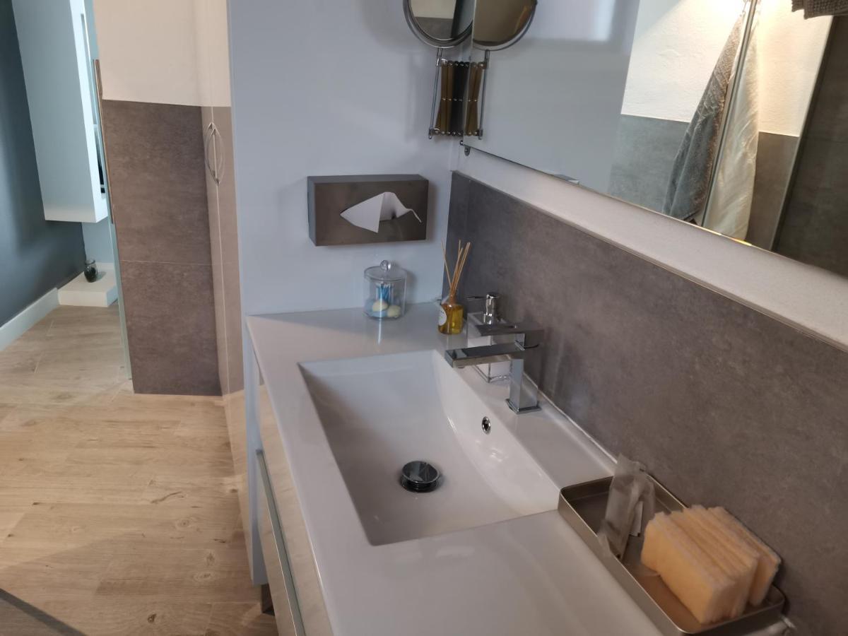 Fg Albayzin Apartamento Deluxe Con Terraza Vistas Y Parking Gratis Apartment Granada Ngoại thất bức ảnh